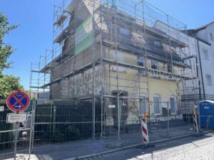 Projekt 83:<br> Super Dämmfassade open – thermische Sanierung Wohnhaus
